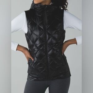 Lululemon The Fluffiest Black Reversible Vest Size 6